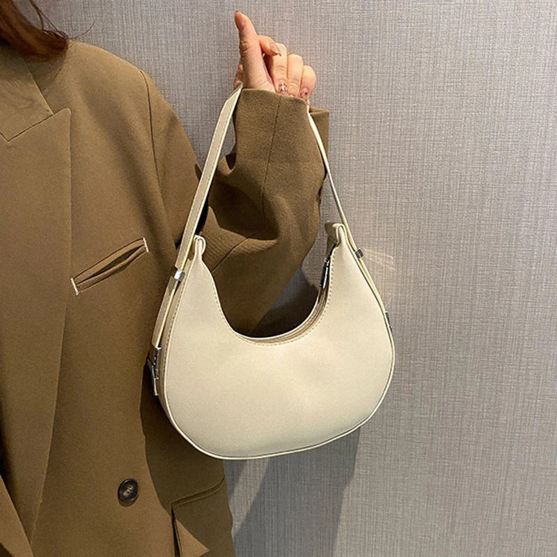 Luxury Bags Quality - حقيبة نسائية تحت الإبط من الجلد