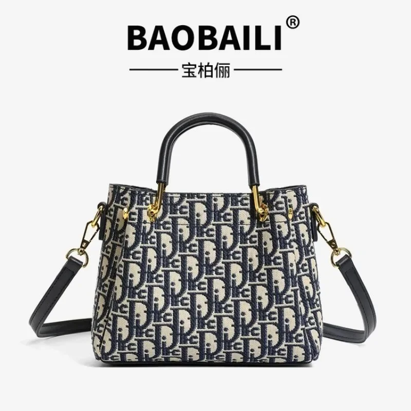 حقيبة يد نسائية أنيقة من الجلد - مراجعة Luxury Bags Sale وسعره