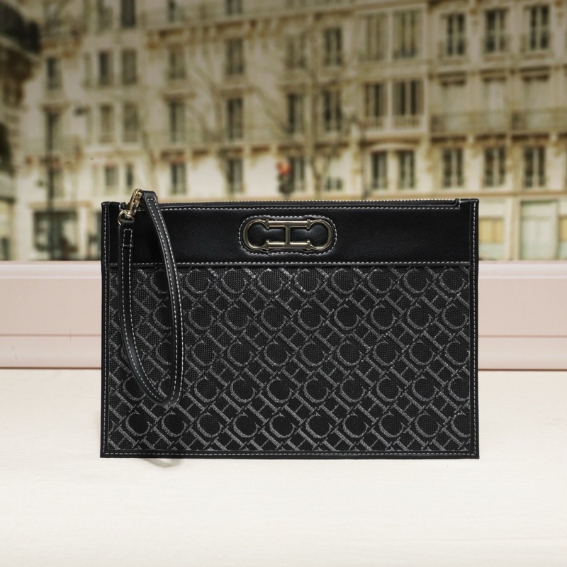 حقيبة يد نسائية بتصميم بسيط من - مراجعة Luxury Bags Vip وسعره