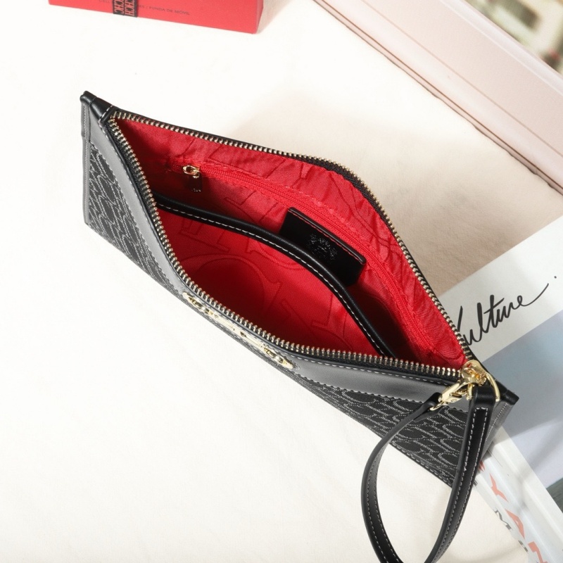 حقيبة يد نسائية بتصميم بسيط من - مراجعة Luxury Bags Vip وسعره