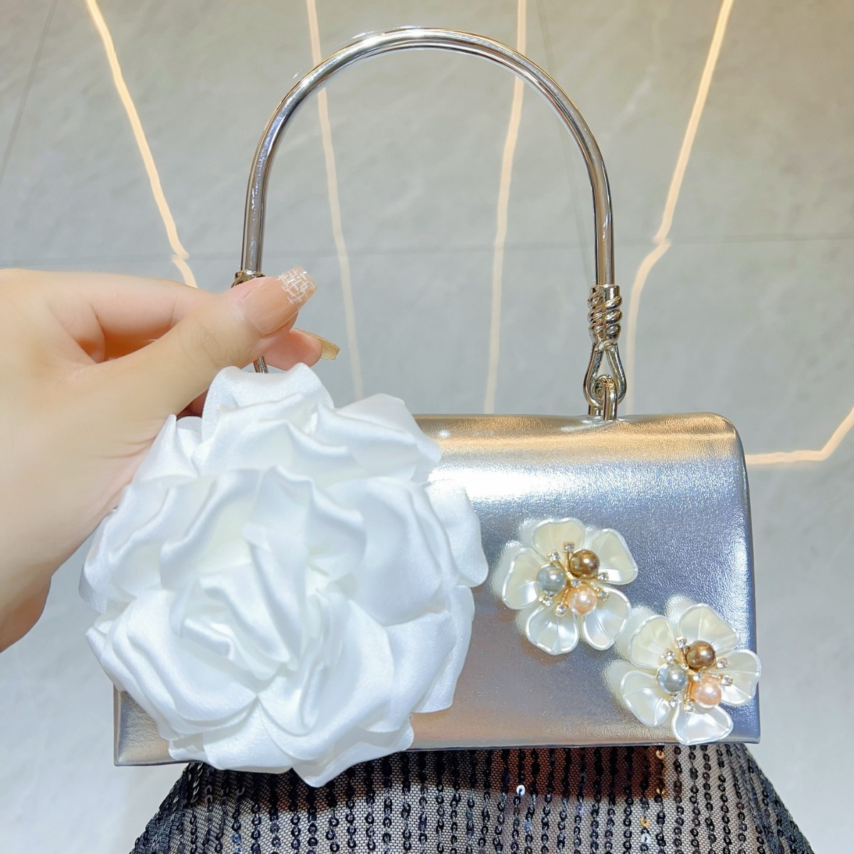 فاخر الذهب ثلاثية الأبعاد زهرة - مراجعة Luxury Bags Gold وسعره