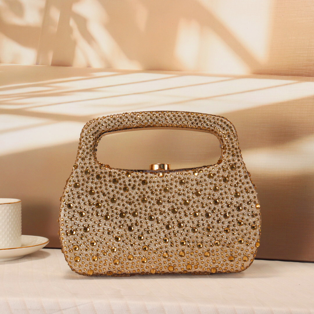 حقيبة سهرة فاخرة مرصعة بالألما - مراجعة Luxury Bags Gold وسعره