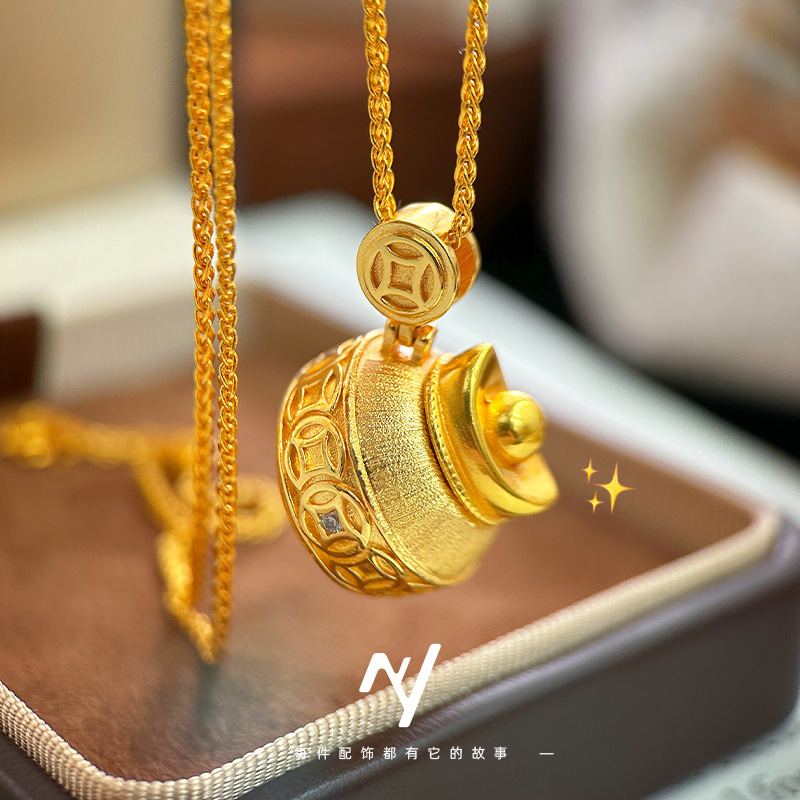 قلادة سبيكة حظ فاخرة بتصميم صن - مراجعة Luxury Bags Yellow وسعره