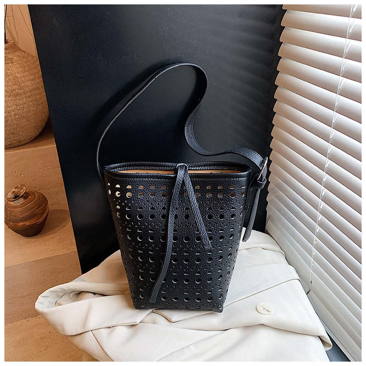حقيبة نسائية كبيرة مجوفة رائجة - مراجعة Luxury Bags Vip وسعره