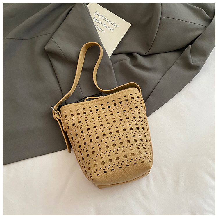حقيبة نسائية كبيرة مجوفة رائجة - مراجعة Luxury Bags Vip وسعره