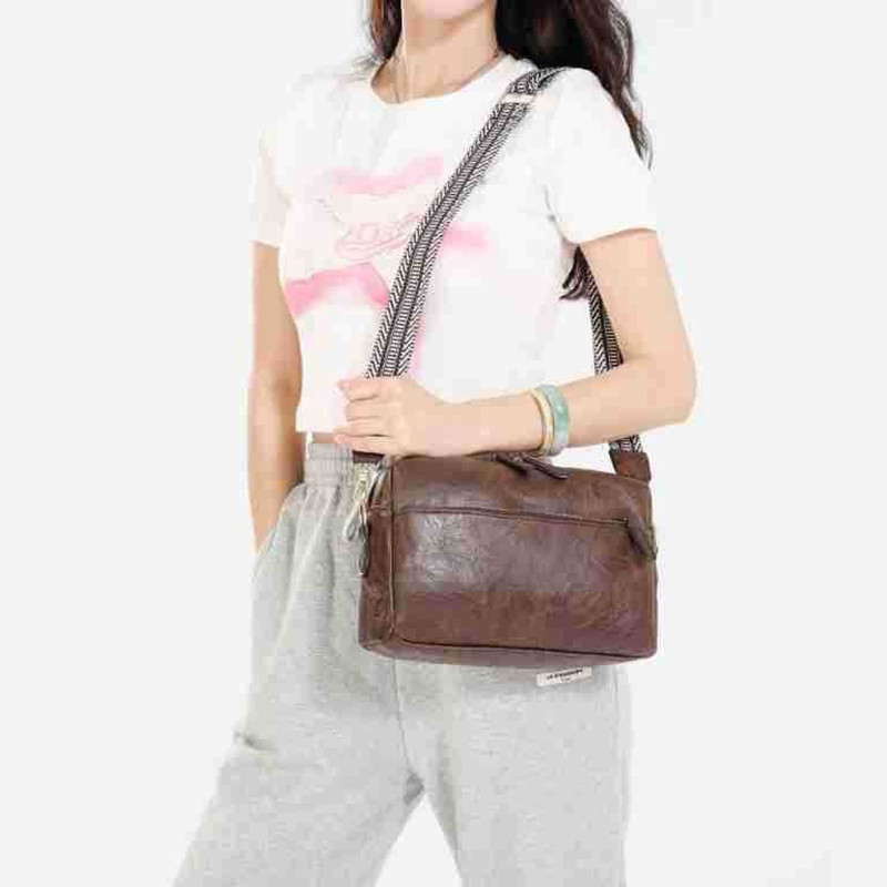 حقيبة كروس نسائية جديدة بثلاثة - مراجعة Luxury Bags Vip وسعره