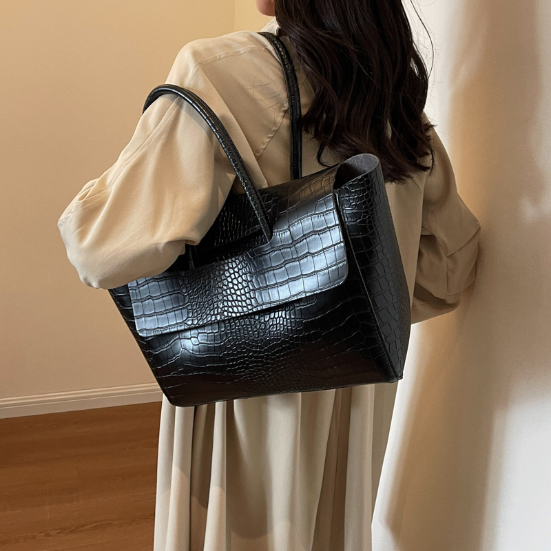 حقيبة كبيرة بنمط حجر للنساء ،  - مراجعة Luxury Bags Vip وسعره